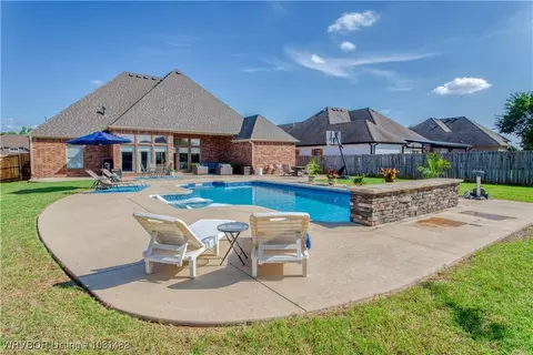 Exterior - 3020 Brighton Pointe, Fort Smith, AR 72903 photo 6 of 9