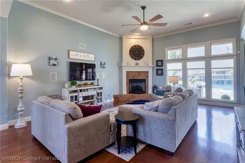 Living - 3020 Brighton Pointe, Fort Smith, AR 72903 photo 1 of 3