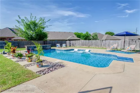 Exterior - 3020 Brighton Pointe, Fort Smith, AR 72903 photo 5 of 9