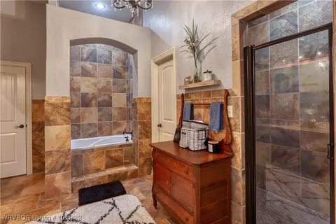 Bath - 3020 Brighton Pointe, Fort Smith, AR 72903 photo 3 of 5