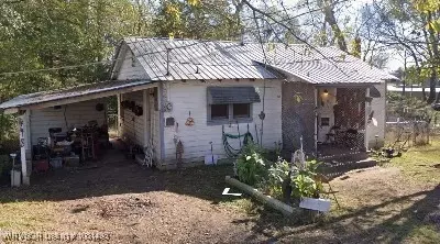 448 Spring Ave, Mulberry, AR 72947