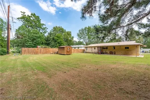 Exterior - 2901 Memphis St, Fort Smith, AR 72901 photo 9 of 9