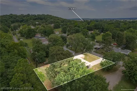 View/Area - 2901 Memphis St, Fort Smith, AR 72901 photo 3 of 3