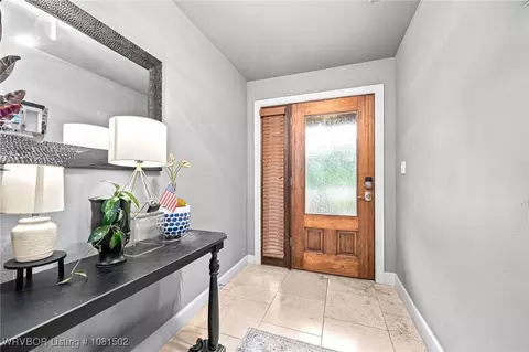 Entry Way - 2121 Garner Ln, Fort Smith, AR 72901 photo 1 of 6