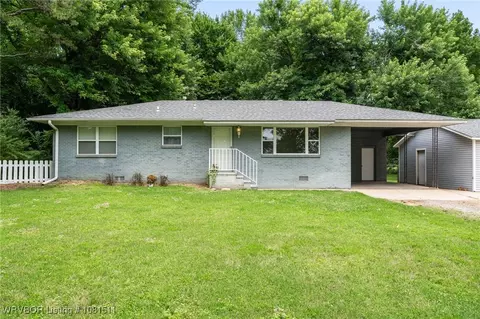 6525 Arkhola Rd, Van Buren, AR 72956