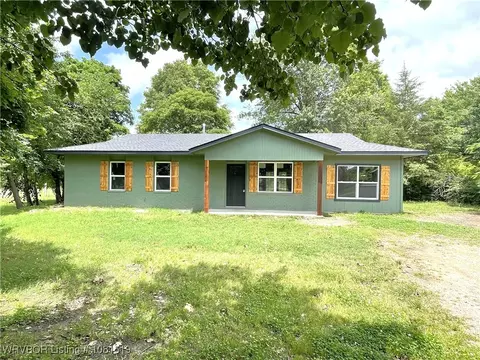 471925 807 Rd, Stilwell, OK 74960