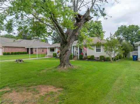 Exterior - 3909 S Q St, Fort Smith, AR 72903 photo 13 of 13