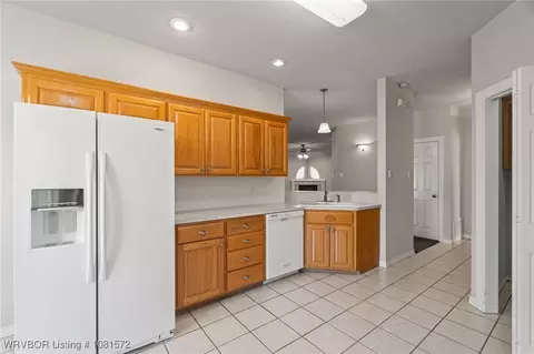 Kitchen - 7004 Millennium Dr, Fort Smith, AR 72916 photo 2 of 2