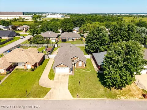 View/Area - 7004 Millennium Dr, Fort Smith, AR 72916 photo 1 of 8