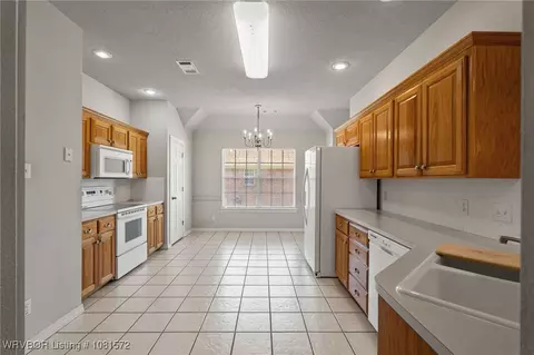 Kitchen - 7004 Millennium Dr, Fort Smith, AR 72916 photo 1 of 2