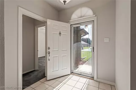 Entry Way - 7004 Millennium Dr, Fort Smith, AR 72916 photo 2 of 3