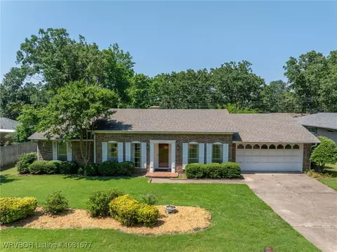 7711 Westminster Pl, Fort Smith, AR 72903