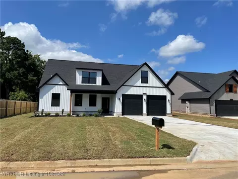 3005 Fairway Ln, Fort Smith, AR 72908