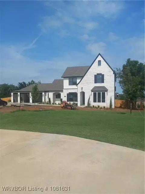 9523 Farleigh Crst, Fort Smith, AR 72916