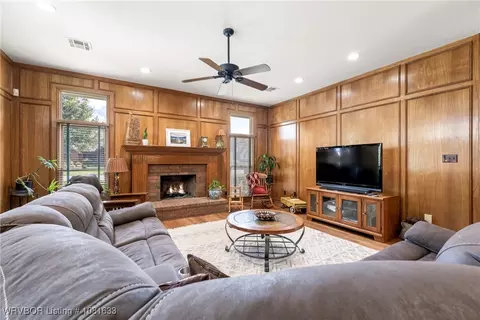 10013 Foxboro Rd, Fort Smith, AR 72903 photo 6