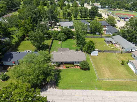 2921 S P St, Fort Smith, AR 72901 photo 22