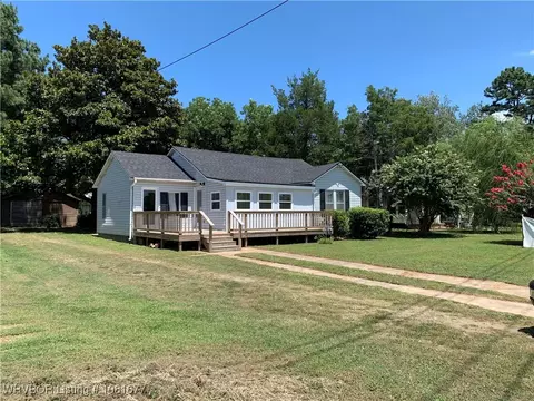 929 E Main, Booneville, AR 72927