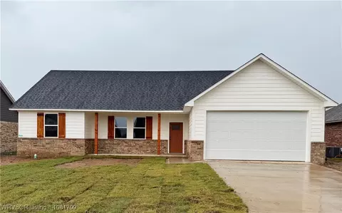 123 Countryside, Pocola, OK 74902