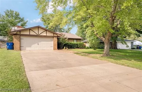 5913 Enid St, Fort Smith, AR 72903 photo 3