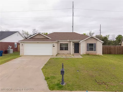 7700 Huntington Way, Fort Smith, AR 72916