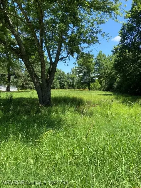 72 W Main St, Lavaca, AR 72941 photo 3