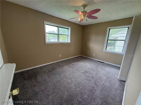 33 Northwood Dr, Fort Smith, AR 72904 photo 3