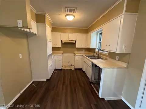 33 Northwood Dr, Fort Smith, AR 72904 photo 5