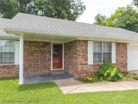 7818 Meadow Dr, Fort Smith, AR 72908 photo 3