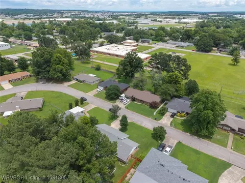 7818 Meadow Dr, Fort Smith, AR 72908 photo 31