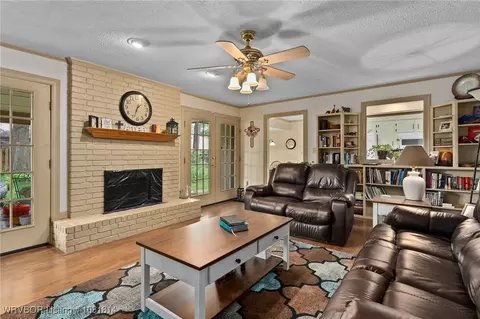 2508 Roxbury Ln, Fort Smith, AR 72908 photo 4