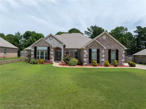 12905 Limestone Dr, Fort Smith, AR 72916