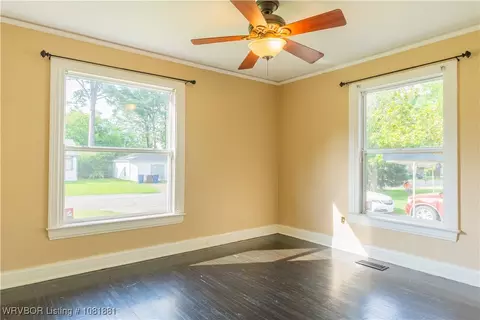Bedroom - 3708 Morris Dr, Fort Smith, AR 72904 photo 4 of 5