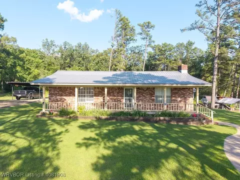 6810 Robin Way, Ozark, AR 72949