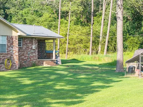 Exterior - 6810 Robin Way, Ozark, AR 72949 photo 11 of 17