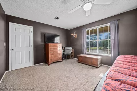 Bedroom - 6810 Robin Way, Ozark, AR 72949 photo 3 of 3