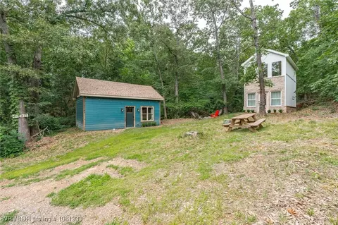 7120 Hide Away Cir, Greenwood, AR 72936