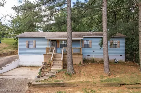 2828 Independence St, Fort Smith, AR 72901