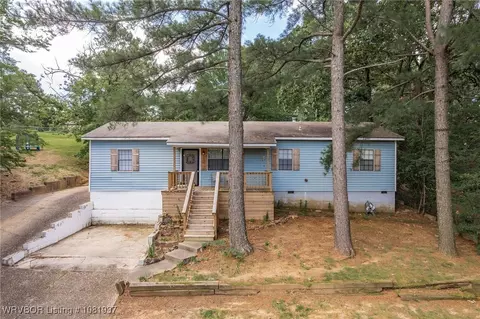 2828 Independence St, Fort Smith, AR 72901 photo 2