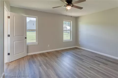 807 Broadway St, Huntington, AR 72940 photo 17