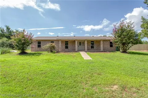 807 Broadway St, Huntington, AR 72940 photo 47