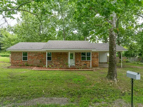 19816 Mahar Dr, Spiro, OK 74959