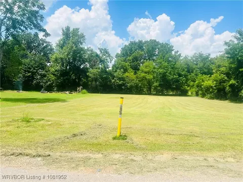 tbd N Louisana, Panama, OK 74930