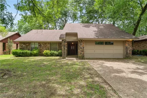 3316 Londonderry Rd, Fort Smith, AR 72908