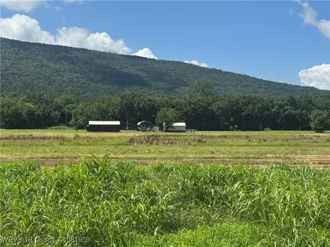 8325 W Harmony, Hartford, AR 72938