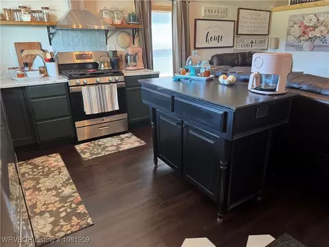 Kitchen - 8325 W Harmony, Hartford, AR 72938 photo 3 of 4