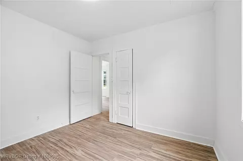 Bedroom - 803 Clifton Ct, Fort Smith, AR 72901 photo 3 of 5