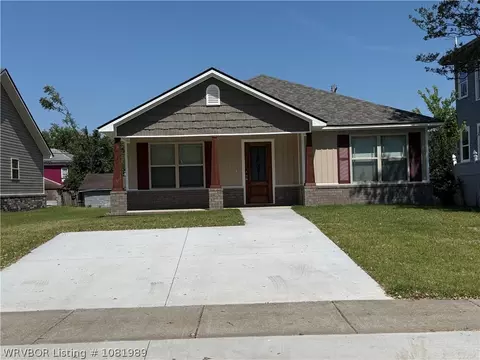 717 N 13th St, Fort Smith, AR 72901