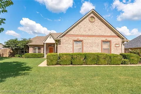 12817 Diamond Ln, Fort Smith, AR 72916