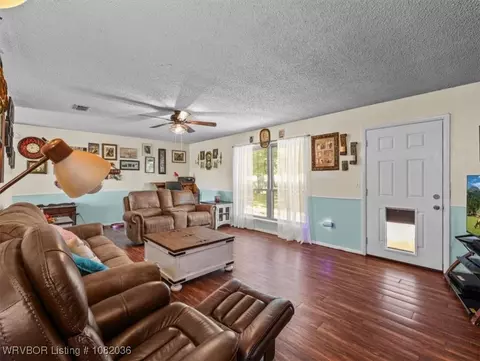 Living - 14572 Edwards Loop, Cameron, OK 74932 photo 4 of 4