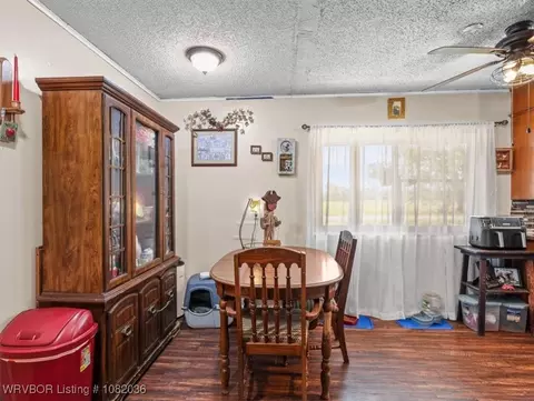 Dining - 14572 Edwards Loop, Cameron, OK 74932 photo 2 of 2